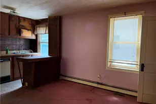 52 Hillwood St, Cranston, RI 02920 - Photo 11