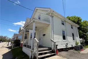 52 Hillwood St, Cranston, RI 02920 - Photo 3