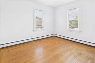 77 Governor St, Cranston, RI 02920 - Photo 7