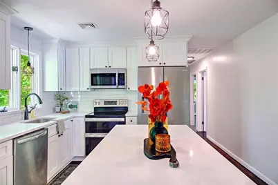 7 Parkway Drive, Warwick, RI 02886 - Photo 17