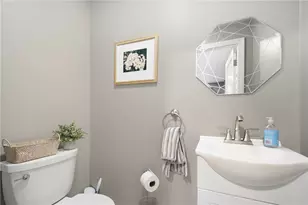 7 Robins Way, North Providence, RI 02904 - Photo 17