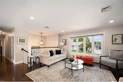 7 Robins Way, North Providence, RI 02904 - Photo 5