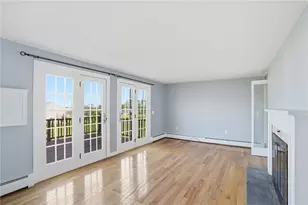 22 Roger Williams Ct, Portsmouth, RI 02871 - Photo 23