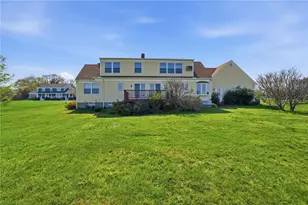 22 Roger Williams Ct, Portsmouth, RI 02871 - Photo 49