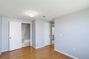 22 Roger Williams Ct, Portsmouth, RI 02871 - Photo 31