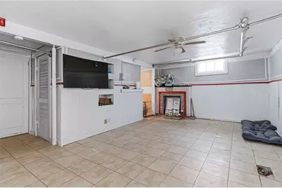 87 Elder Street, Pawtucket, RI 02860 - Photo 19