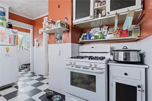87 Elder St, Pawtucket, RI 02860 - Photo 9
