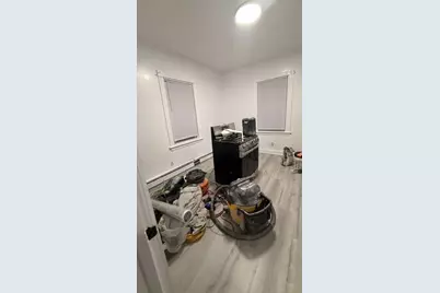 51 Detroit Avenue, Providence, RI 02907 - Photo 5