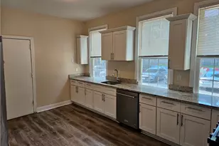 68 John St, Providence, RI 02906 - Photo 21
