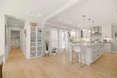 25 Rhode Island Avenue #2, Newport, RI 02840 - Photo 17