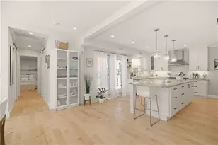 25 Rhode Island Ave, Newport, RI 02840 - Photo 17