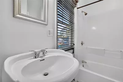 103 Burnside Avenue, East Providence, RI 02915 - Photo 17