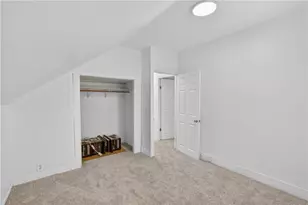 103 Burnside Ave, East Providence, RI 02915 - Photo 29