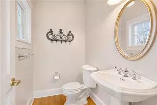 9 Ocean Lawn Ln, Newport, RI 02840 - Photo 25
