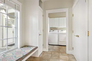 9 Ocean Lawn Ln, Newport, RI 02840 - Photo 27