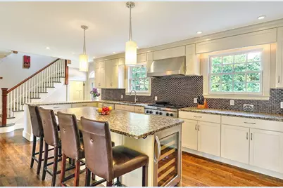 9 Kenilworth Way, Pawtucket, RI 02860 - Photo 13