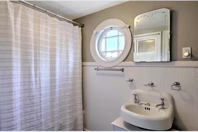 9 Kenilworth Way, Pawtucket, RI 02860 - Photo 45