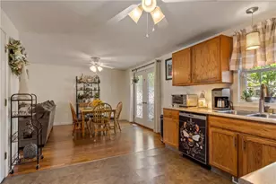 591 Sandy Ln, Warwick, RI 02889 - Photo 11