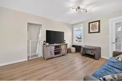 190 Wardlaw Avenue, Providence, RI 02908 - Photo 9