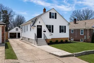 190 Wardlaw Ave, Providence, RI 02908 - Photo 1