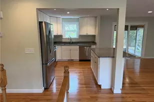 71 Jerry Ln, North Kingstown, RI 02852 - Photo 9