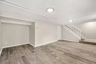 41 Ash Ave, Cranston, RI 02910 - Photo 23