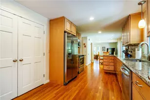 65 Walnut Dr, East Greenwich, RI 02818 - Photo 13