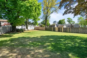 188 Fair St, Warwick, RI 02888 - Photo 9