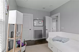 5 Elliot Pl, Newport, RI 02840 - Photo 19