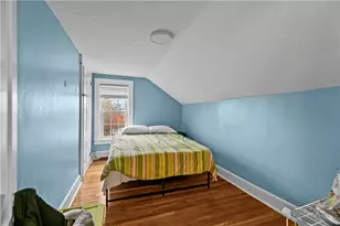 5 Elliot Pl, Newport, RI 02840 - Photo 31