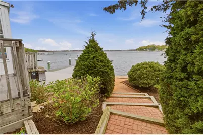 507 County Road, Barrington, RI 02806 - Photo 5