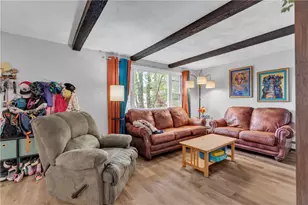125 Waterman Ave, Johnston, RI 02919 - Photo 3