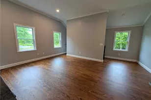 10 Ponderosa Ln, Burrillville, RI 02859 - Photo 3