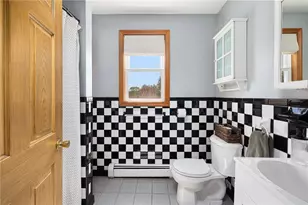 6 Country Rd, Warren, RI 02885 - Photo 23