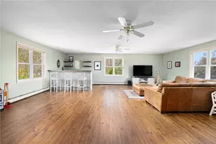 6 Country Rd, Warren, RI 02885 - Photo 19