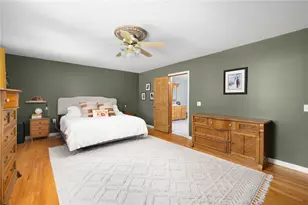 6 Country Rd, Warren, RI 02885 - Photo 31