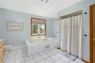 6 Country Rd, Warren, RI 02885 - Photo 35