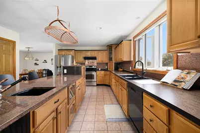 6 Country Road, Warren, RI 02885 - Photo 9