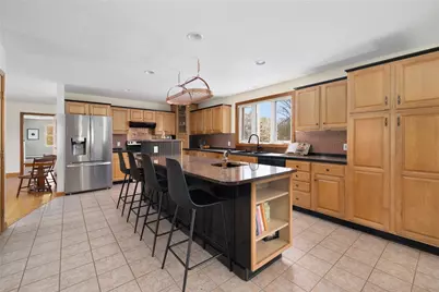 6 Country Road, Warren, RI 02885 - Photo 7