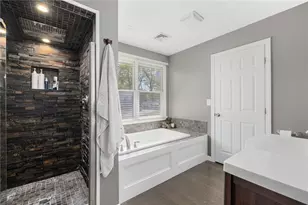 64 Long Ct, Cranston, RI 02920 - Photo 19