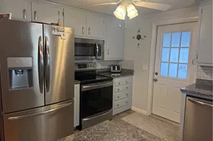 124 Zinnia Dr, Cranston, RI 02920 - Photo 5