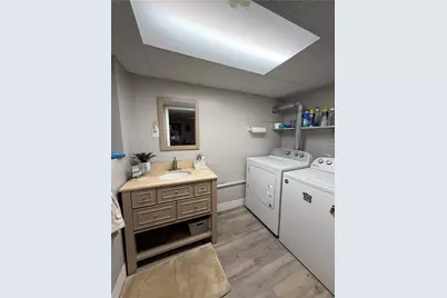 124 Zinnia Drive, Cranston, RI 02920 - Photo 23