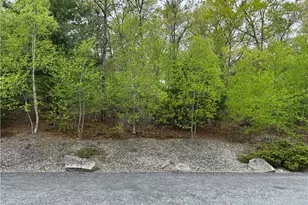 158 Scenery Ln, Johnston, RI 02919 - Photo 37