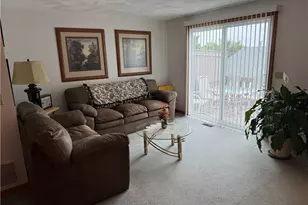 158 Scenery Ln, Johnston, RI 02919 - Photo 7