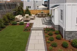 6 Sharon Ct, Newport, RI 02840 - Photo 5