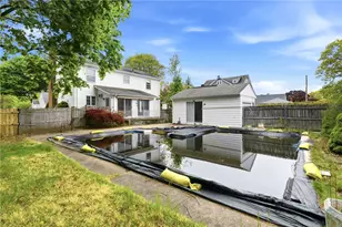 43 Isabella Ave, Providence, RI 02908 - Photo 35