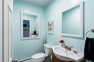 10 Burleigh St, Providence, RI 02904 - Photo 25