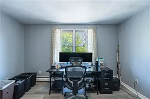 10 Burleigh St, Providence, RI 02904 - Photo 21