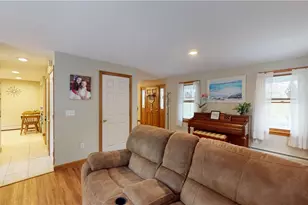 22 Ridgewood Dr, Scituate, RI 02857 - Photo 11