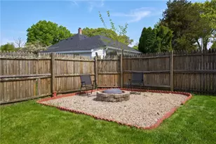 234 3rd Ave, Cranston, RI 02910 - Photo 27